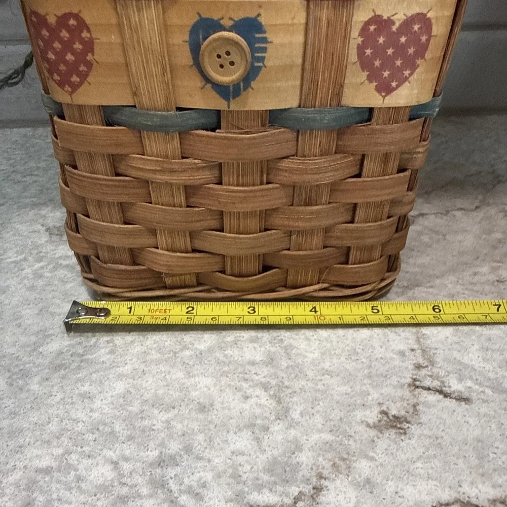 Vintage Tissue Box Basket Heart Cut Out Lid Primitive Cottage granny Core Handle